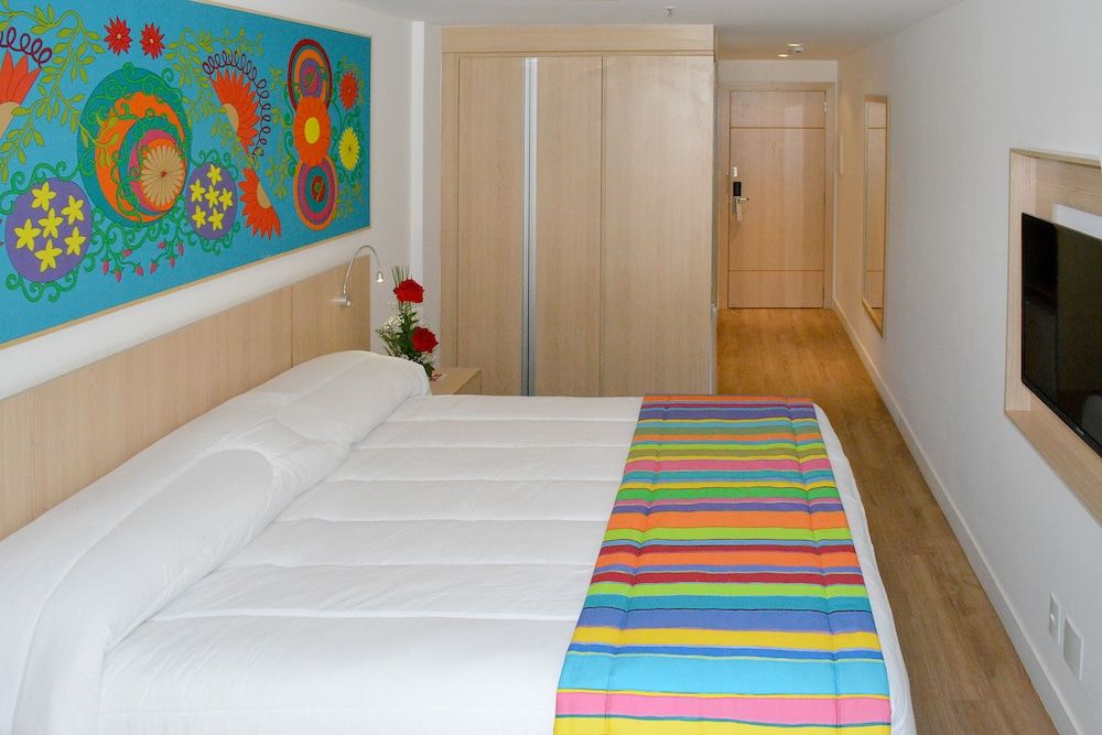 undefined Royalty Rio Hotel 8