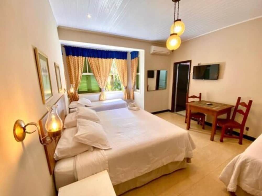 Hotel Vila Bavaria Quadruple Room