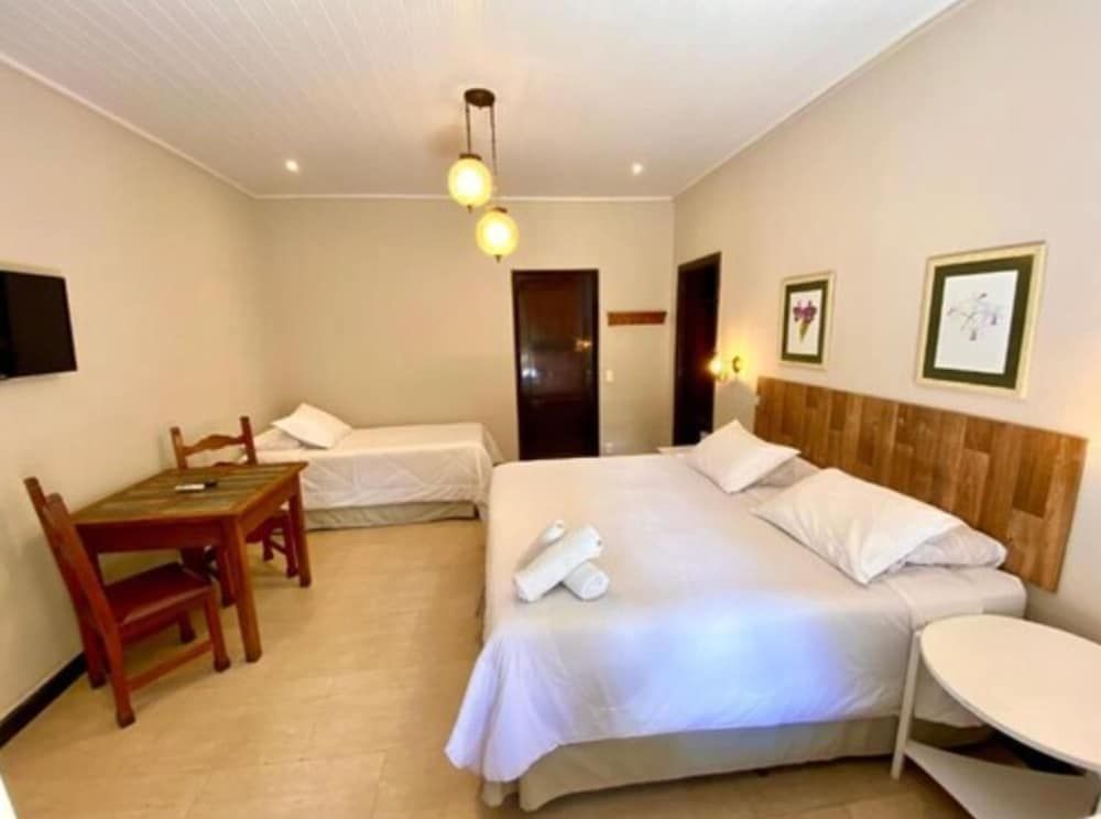 Hotel Vila Bavaria Quadruple Room 2