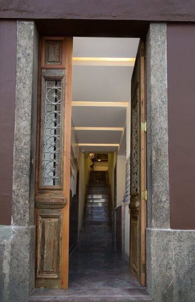 undefined Downtown Santana Hotel 2