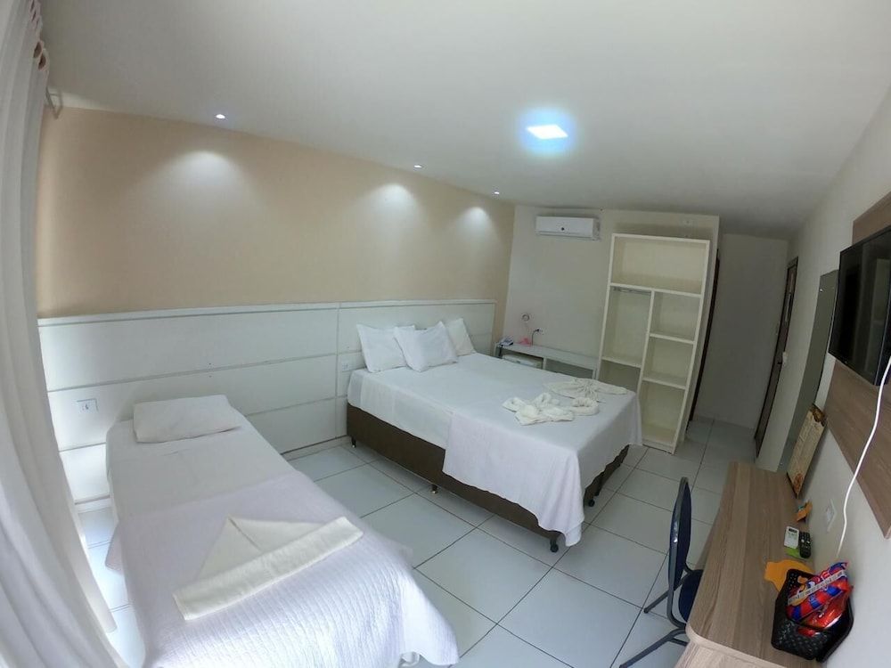 Pousada dos Jangadeiros Triple Room, Partial Sea View 4