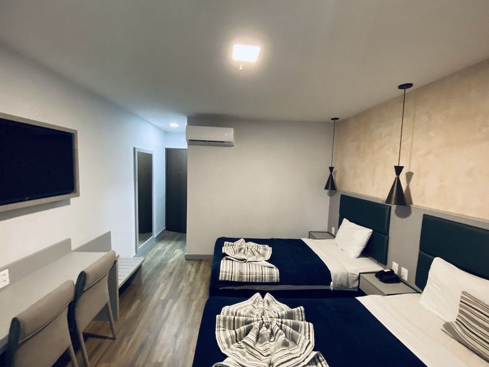 undefined Real Palace Hotel 4