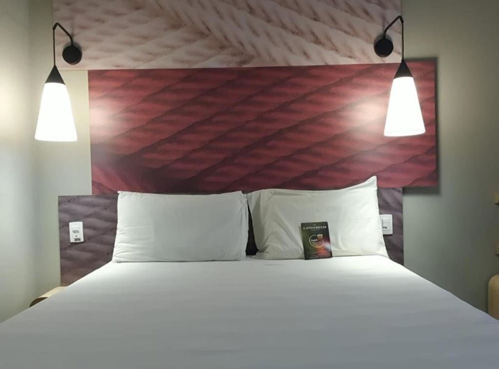 Room, Multiple Beds
