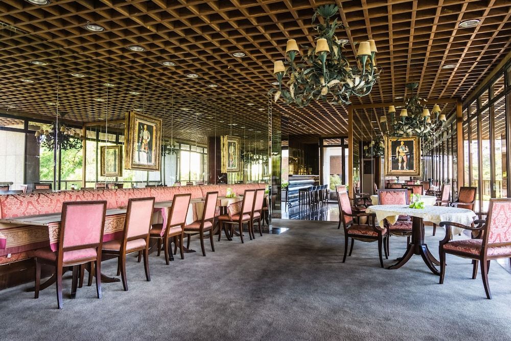 undefined Mc Flats Country Residence Service 7