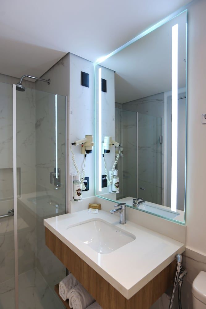 undefined Transamerica Executive Perdizes 4