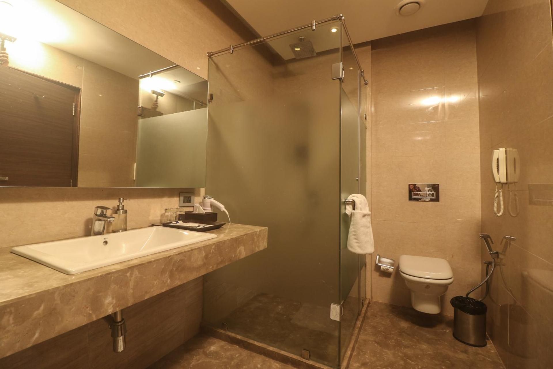 Mountain View Room with Balcony