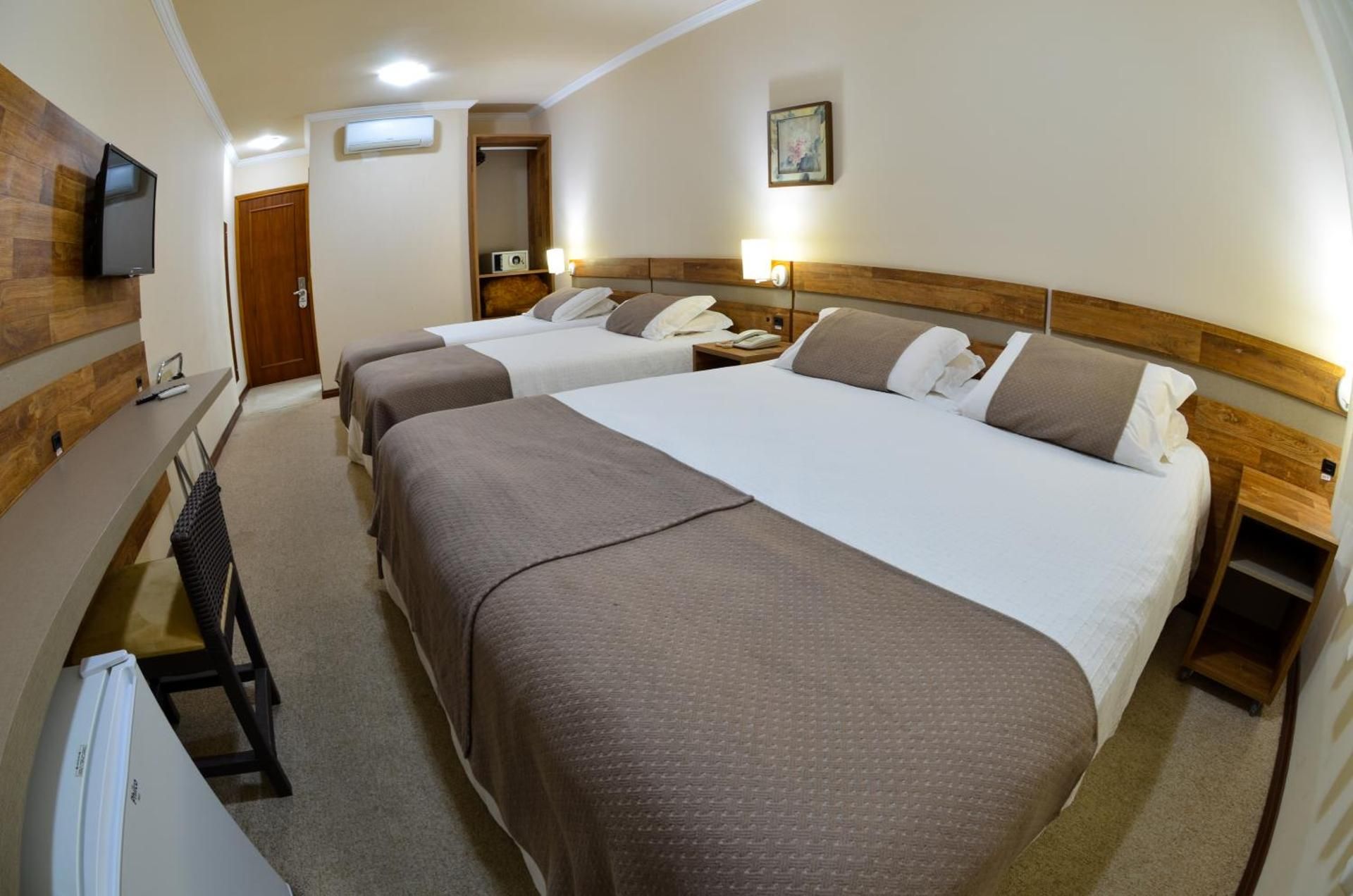 Luxury Quadruple Room