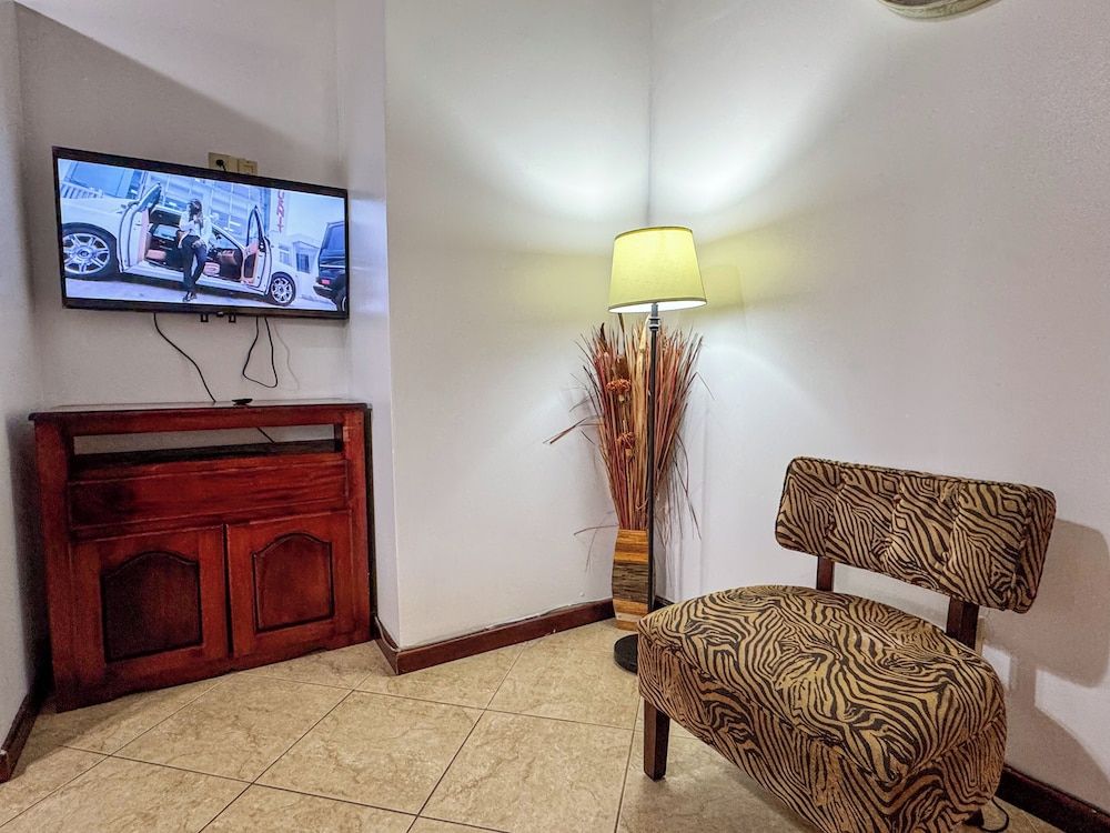 Caribbean Shores Bed & Breakfast Deluxe Apartment 22
