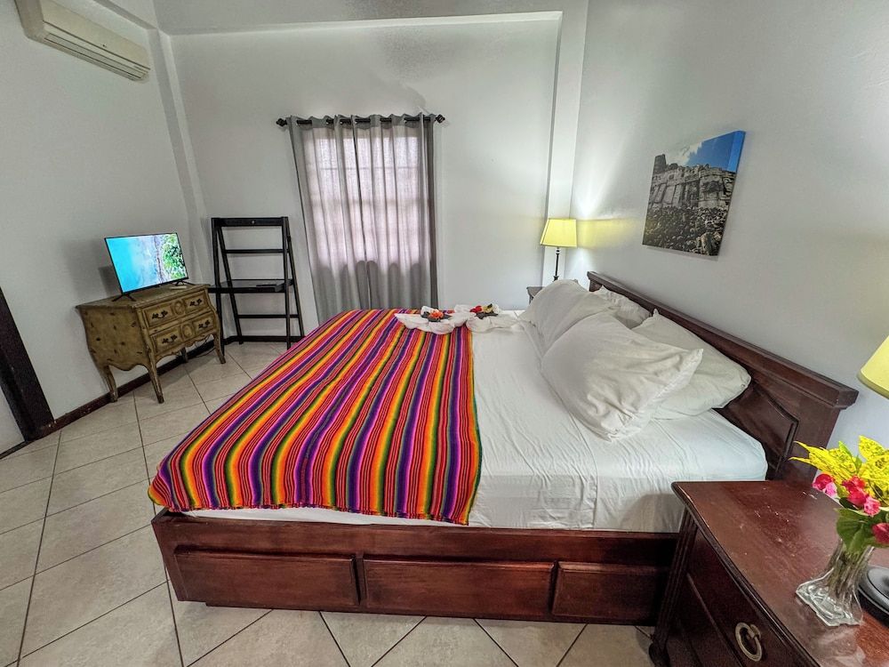 Caribbean Shores Bed & Breakfast Deluxe Apartment 15