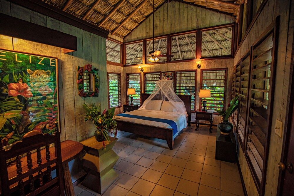 Chan Chich Lodge Deluxe Cabana (King) 2