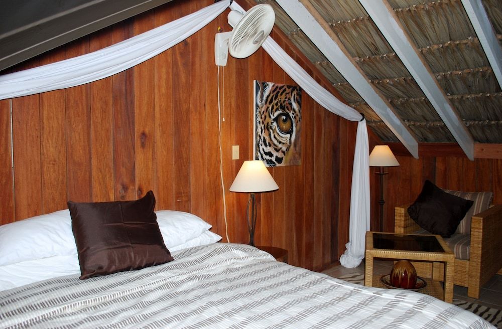 Chan Chich Lodge Family Cabana Loft
