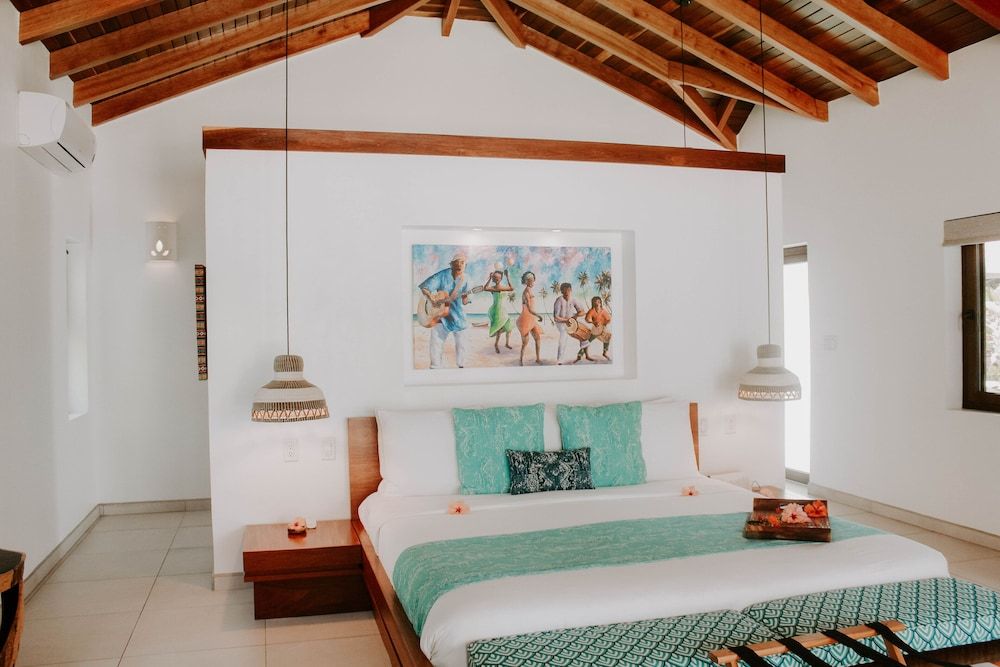 Naïa Resort and Spa Studio Beach House, Beach View 2