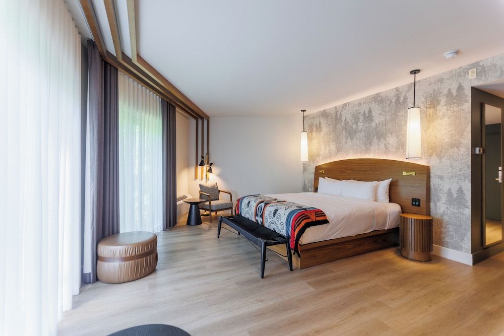 Hôtel-Musée Premières Nations Superior Room, 1 King Bed 2