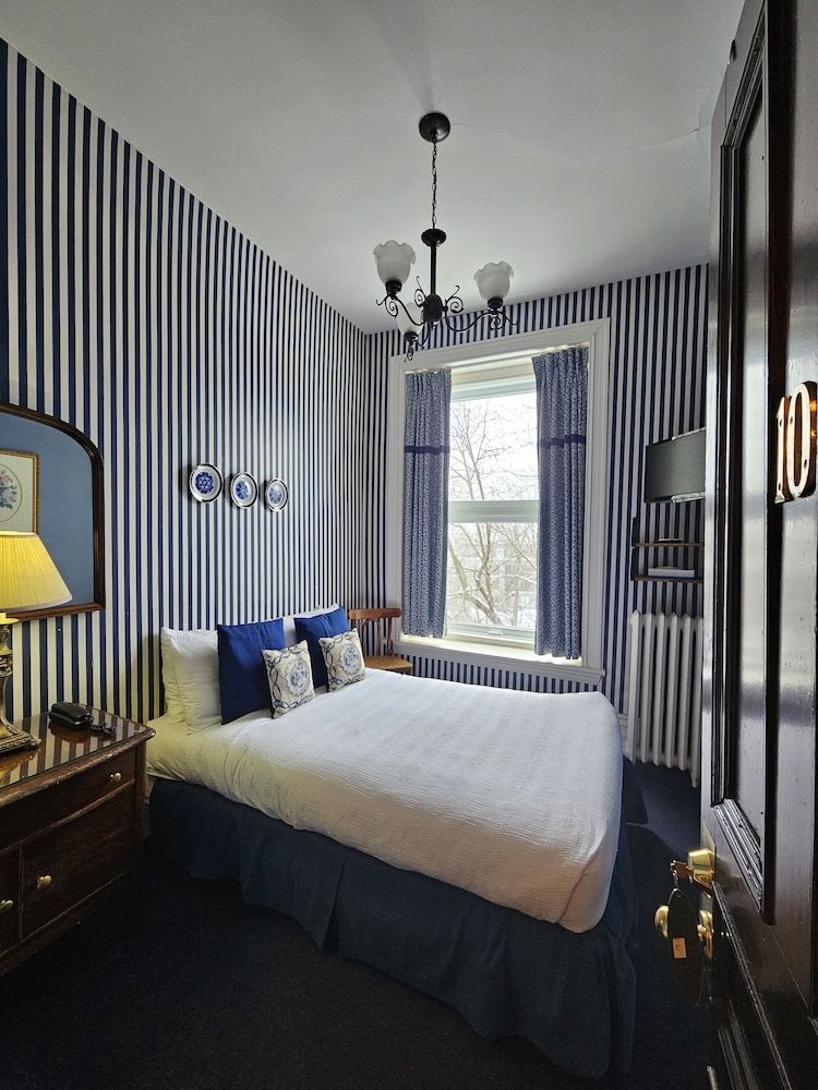 undefined Hotel Manoir Sherbrooke 4