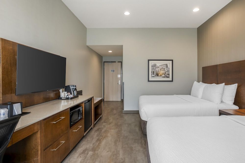 Best Western Plus East Side