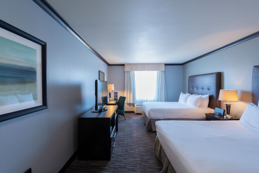 Deluxe Room, 2 Queen Beds, Pets Allowed