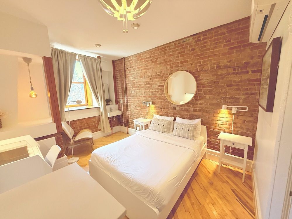 undefined Auberge du Plateau - Hostel 4