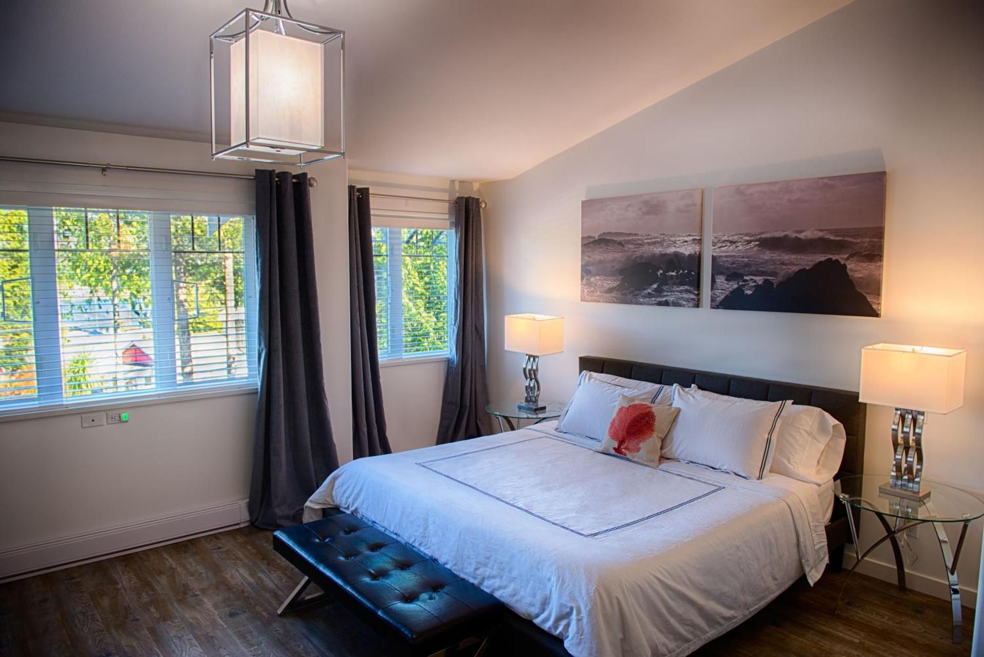 Eco Luxe Harbor View King Suite 1