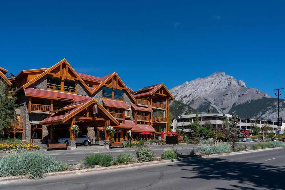 undefined Moose Hotel And Suites 6