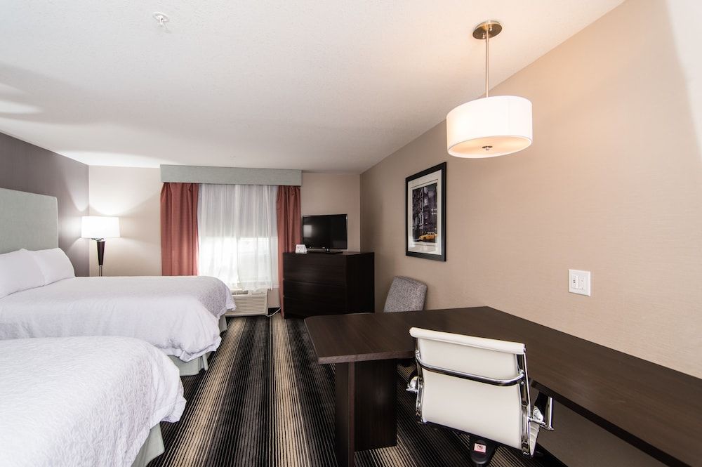 Western Star All Suites Signature Hotel Suite, 2 Queen Beds, Kitchen 2