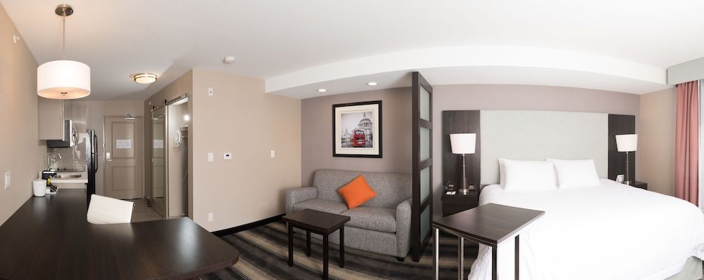 Western Star All Suites Signature Hotel Deluxe Suite, 1 King Bed, Kitchen 7