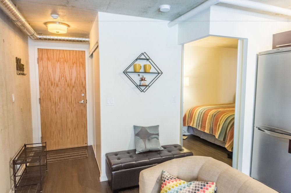 undefined Luxurious Toronto Lofts 8