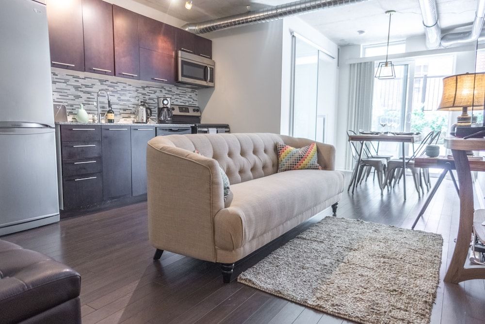 undefined Luxurious Toronto Lofts 7