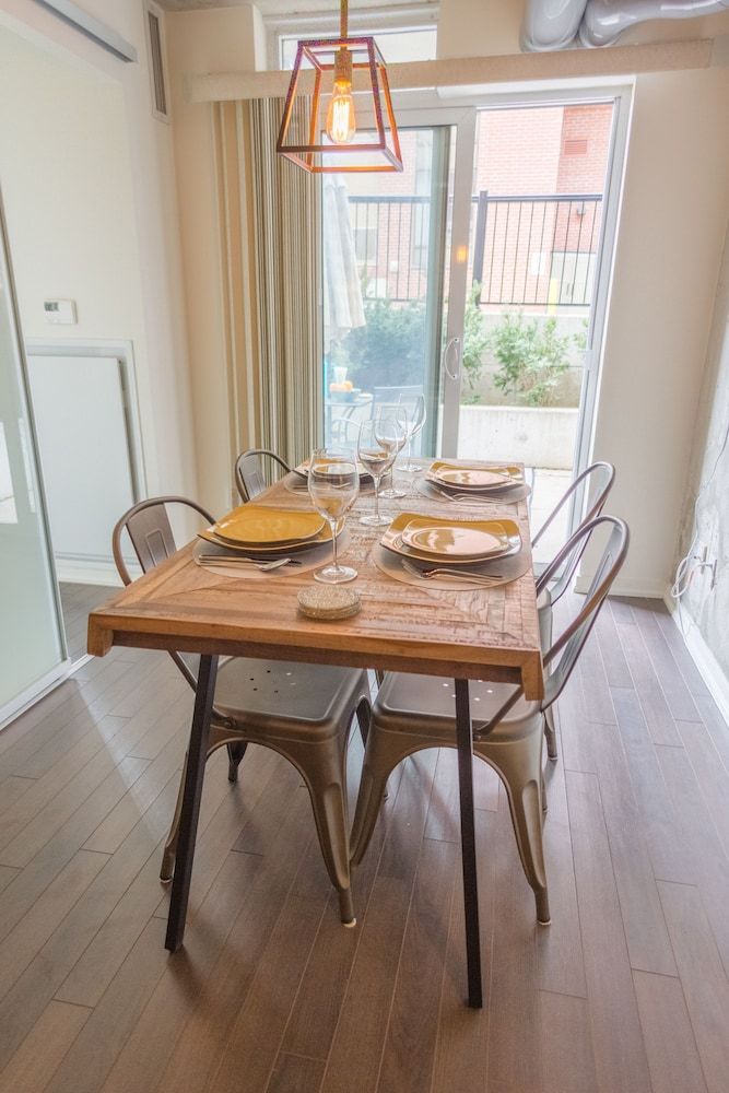 undefined Luxurious Toronto Lofts 4