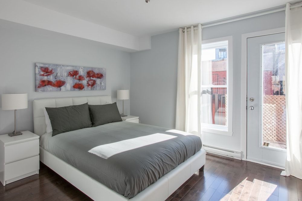 LMVR - The Bull Family Apartment, 3 Bedrooms, Terrace 2