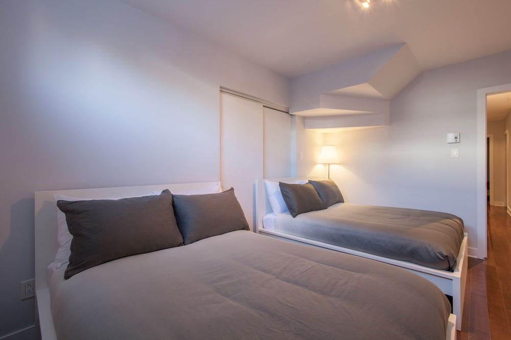 LMVR - The Bull Family Apartment, 2 Bedrooms, 2 Bathrooms 2