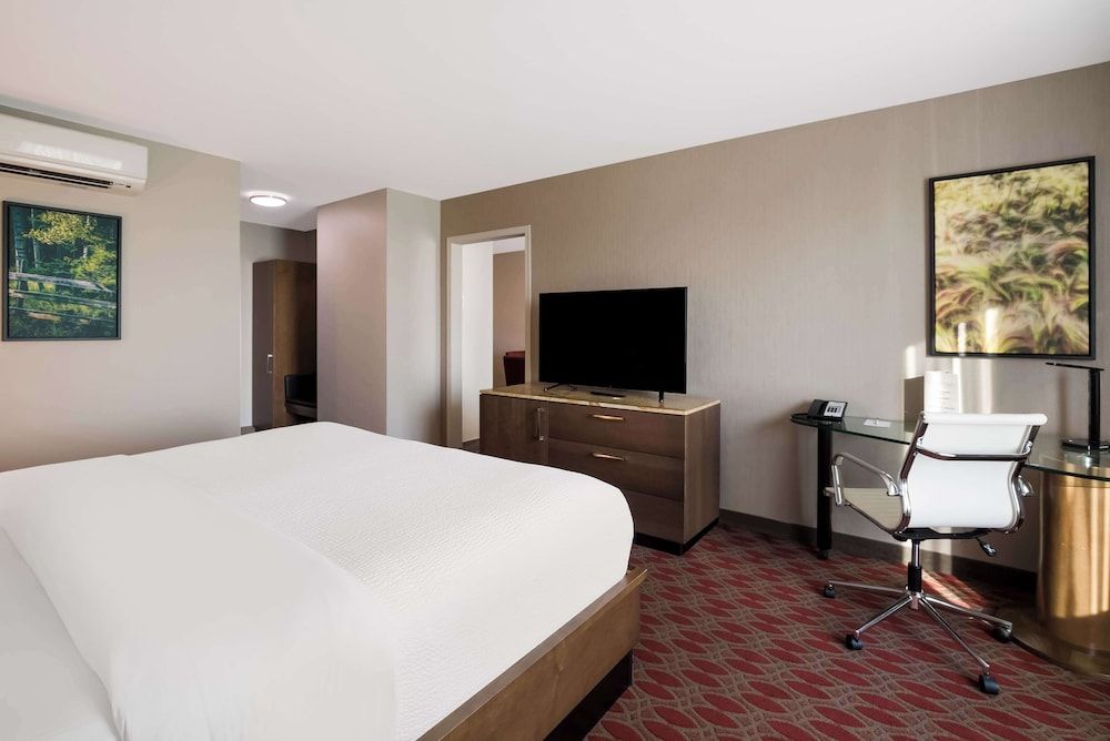 undefined Hotel 11, MOD A Sonesta Collection 8