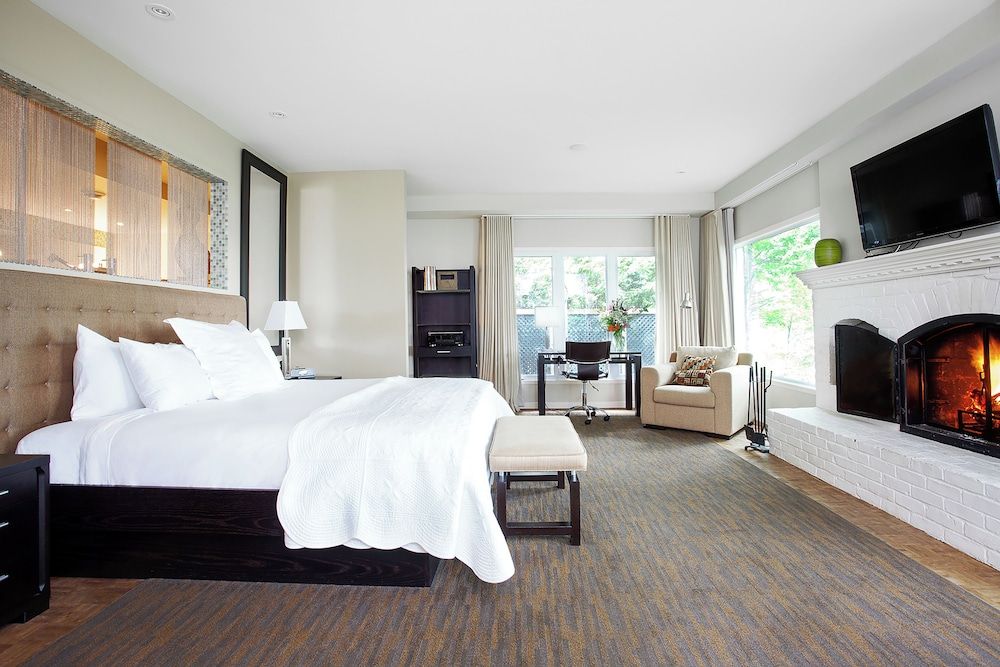 Suite (Heron)
