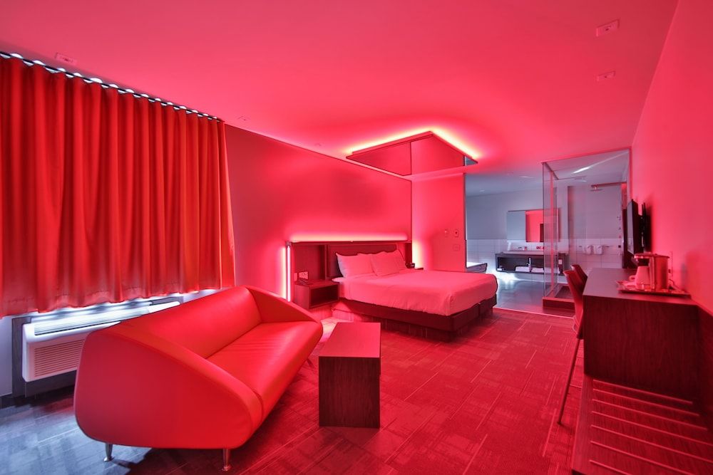 Hôtel Ô Laval Superior Suite, 1 King Bed 6