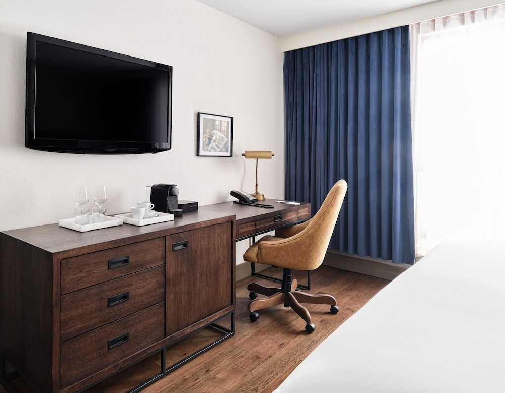 undefined Metcalfe Hotel Ottawa by Gray Collection 10