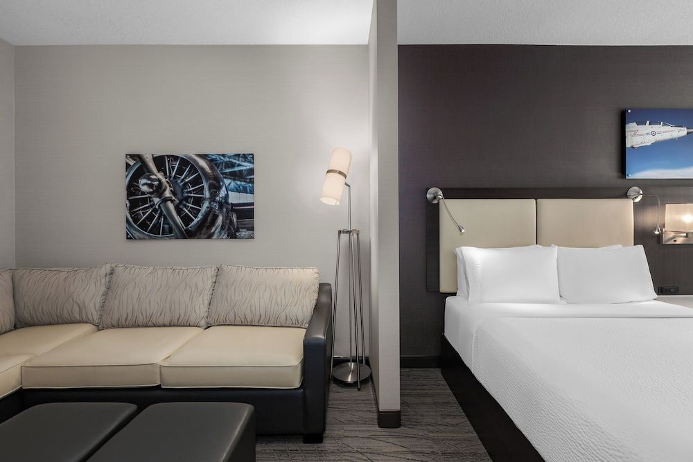 Room (Specialty)