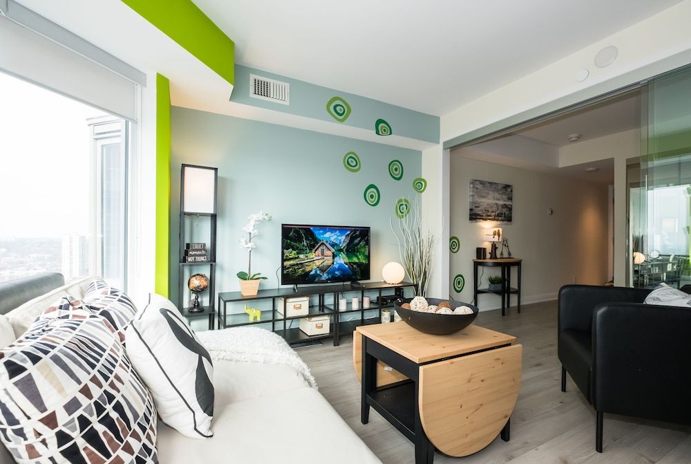 QuickStay - Yorkville Dream (Yonge & Bloor) Condo, 1 Queen Bed 9