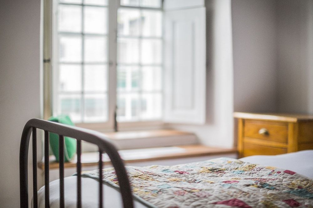 Hôtellerie d'Expérience au Monastère des Augustines Authentic Room, 2 Single Beds, Shared Bathroom 5