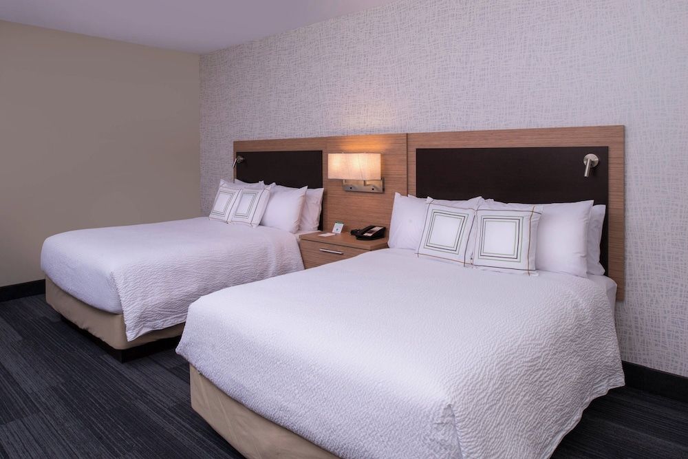 TownePlace Suites by Marriott Saskatoon Studio, 2 Queen Beds 2