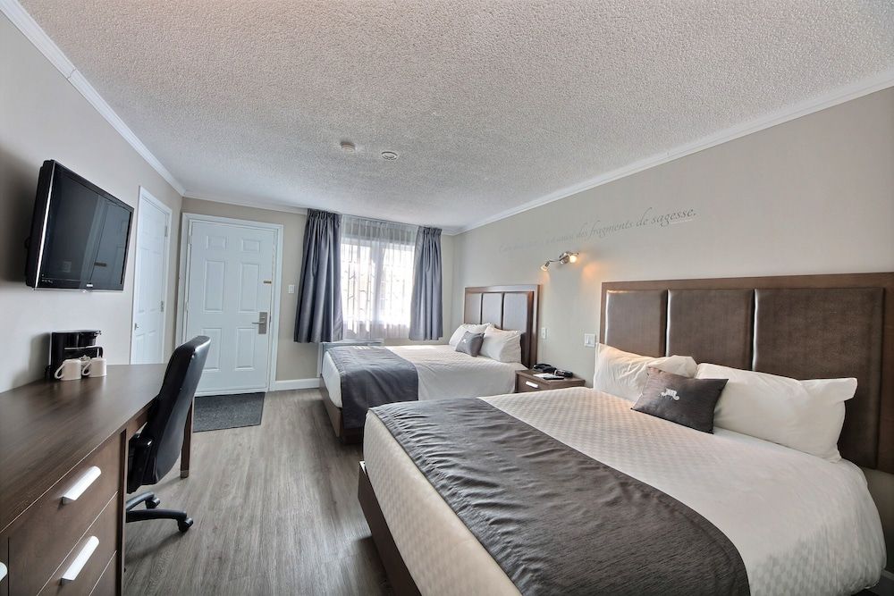 Room, 2 Double Beds, Non Smoking