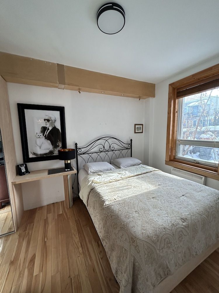 undefined Le Sieur de Joliette 2