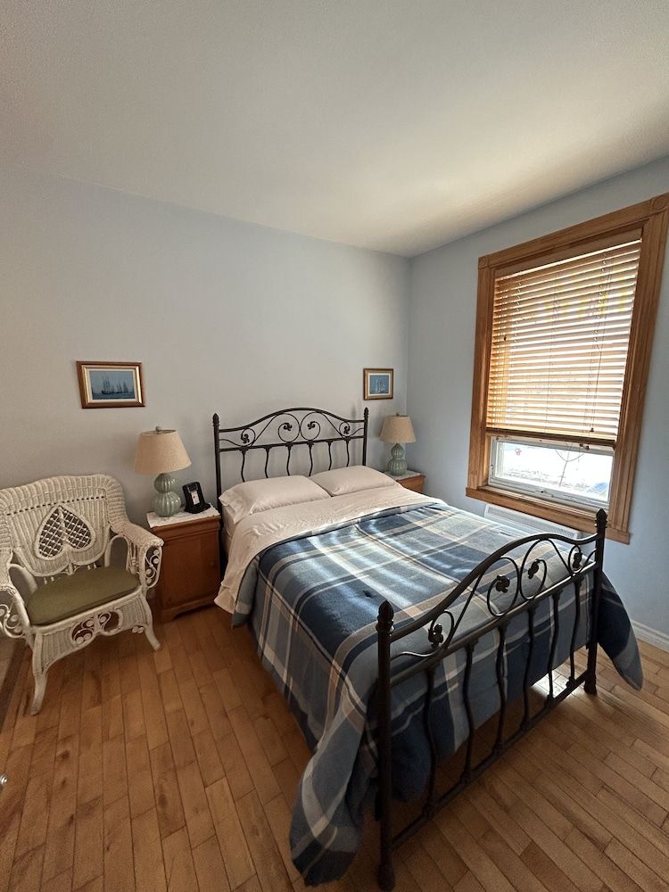 undefined Le Sieur de Joliette 10