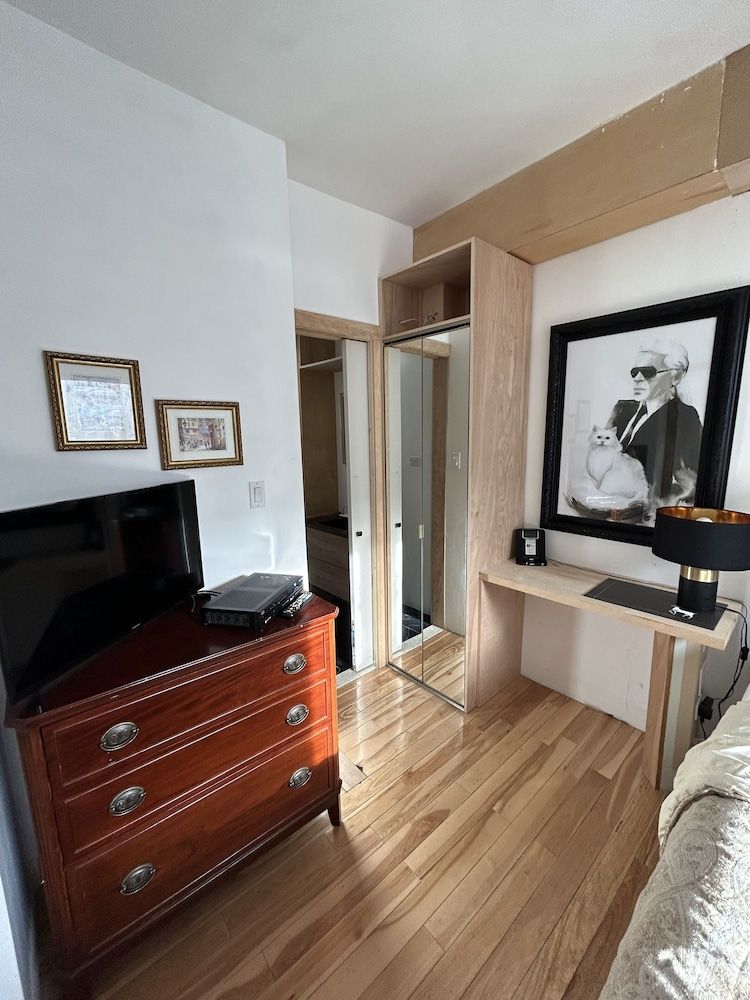 undefined Le Sieur de Joliette 7