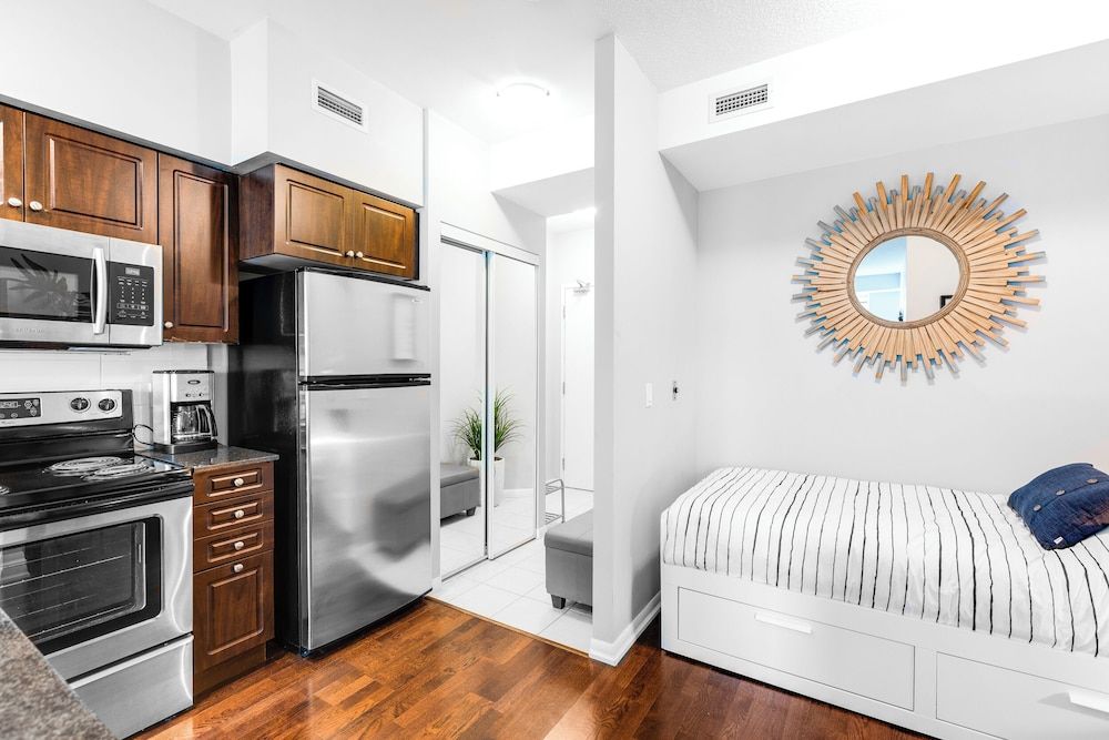 undefined AOC Suites - Luxury Condo - City View 8