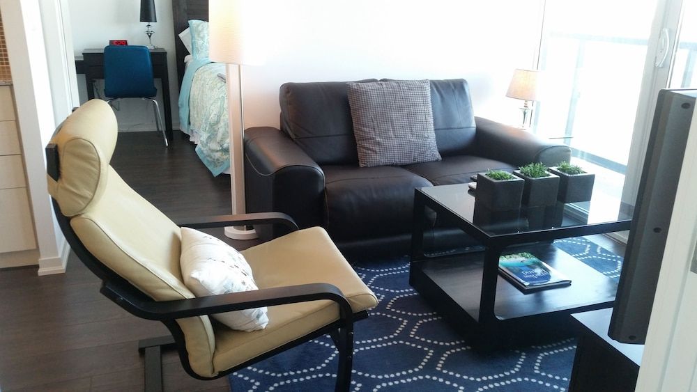 Life Suites Soho 2 Bed - 2 Bath CN Tower View Standard Condo, 2 Bedrooms, Accessible, City View 24