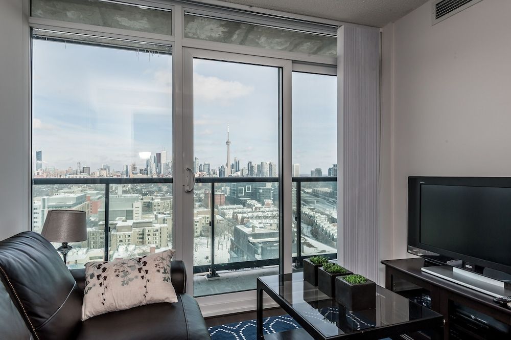 Life Suites Soho 2 Bed - 2 Bath CN Tower View Standard Condo, 2 Bedrooms, Accessible, City View 30