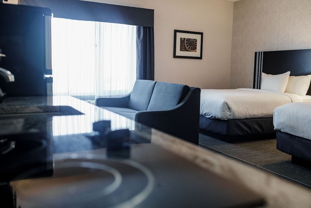 Room, Multiple Beds, Non Smoking, Kitchenette (Extended Stay)