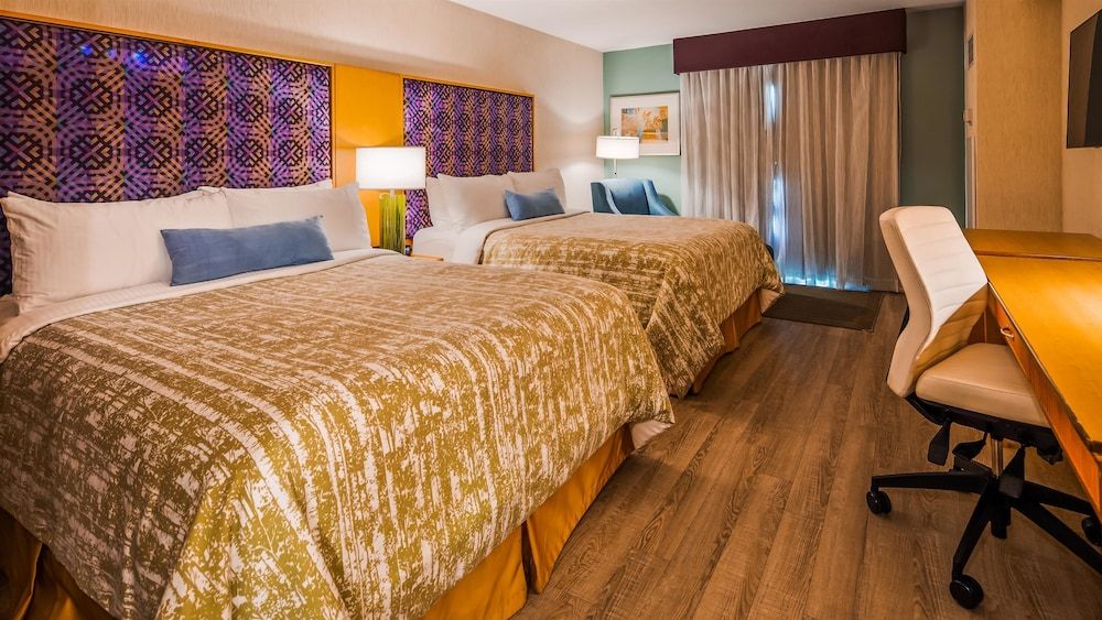 undefined Best Western Premier Toronto Airport Carlingview Hotel 7