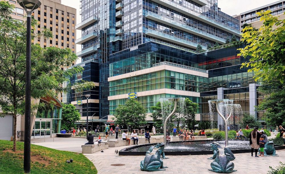 undefined Altitude Suites on Yonge 5