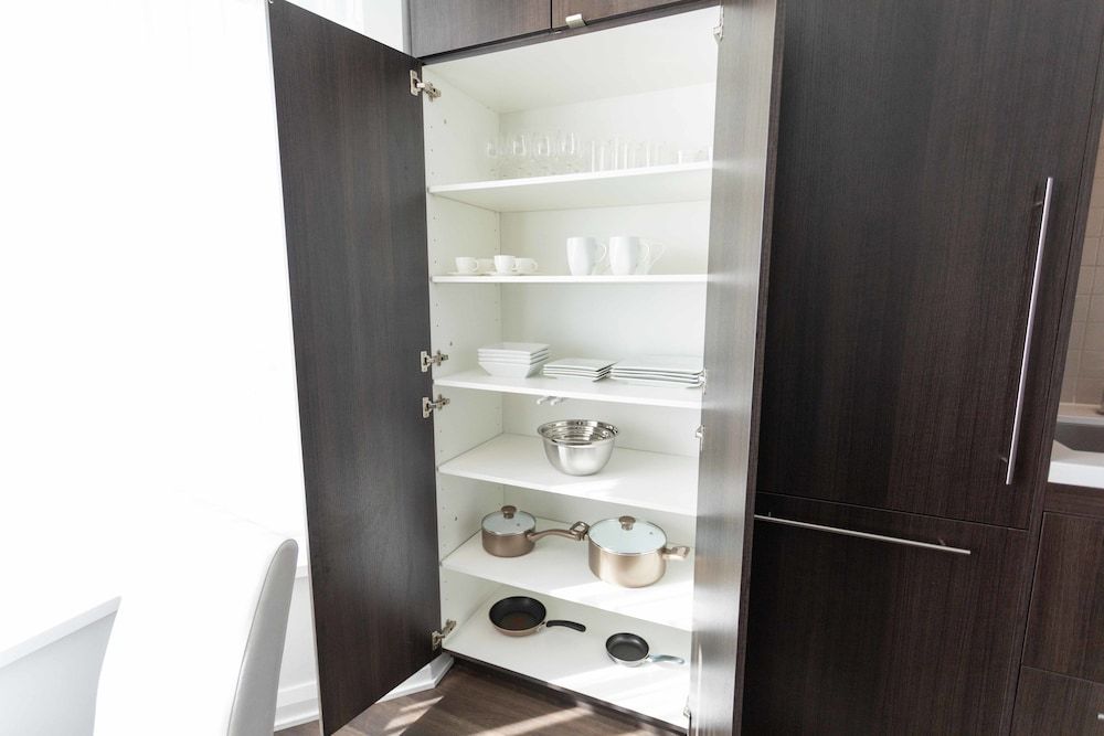 Altitude Suites on Yonge Superior Suite, 1 Bedroom, Kitchen, City View 13