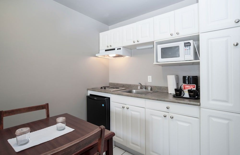 Kitchenette